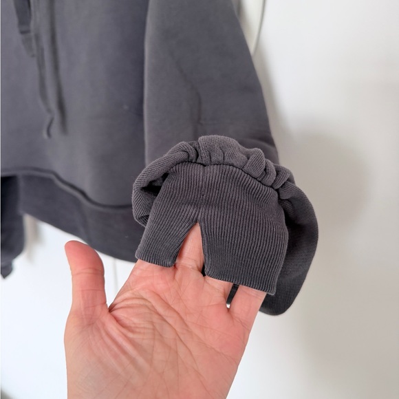 Frame Dark Grey Cropped Hoodie - Picture 3 of 7